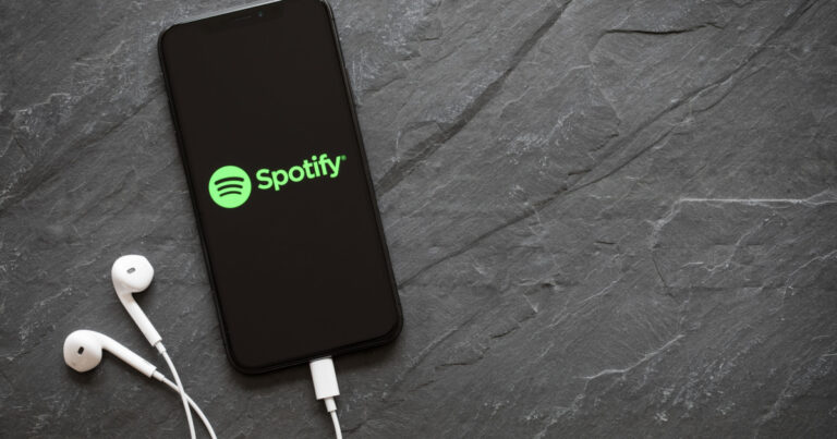 9 способов исправить то, что Spotify не загружает песни на iPhone